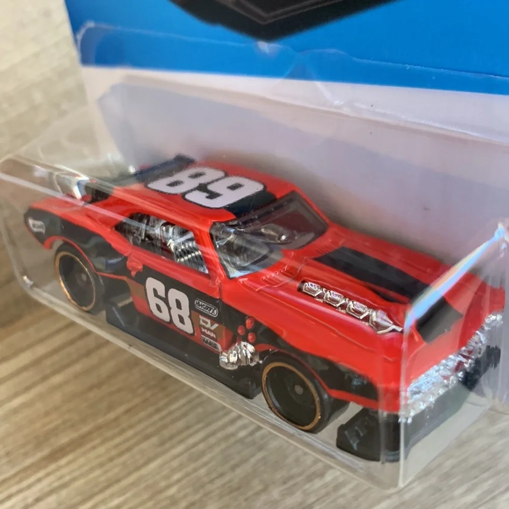 Hot Wheels Custom 1968 Camaro Chevrolet Hotwheels 60s Chevy Red Race Car 2024 🆕